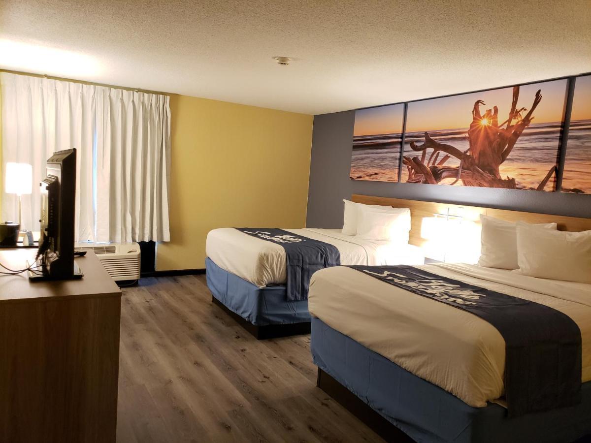 Days Inn & Suites By Wyndham מריוויל מראה חיצוני תמונה